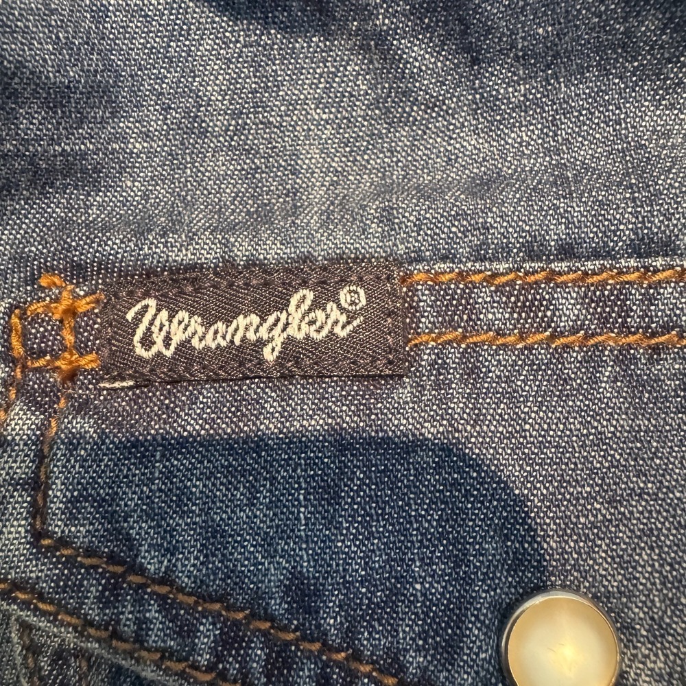 Wrangler Retro Denim Chambray Pearl Snap Shirt Women's Large Western Rodeo Ranch - Picture 5 of 10